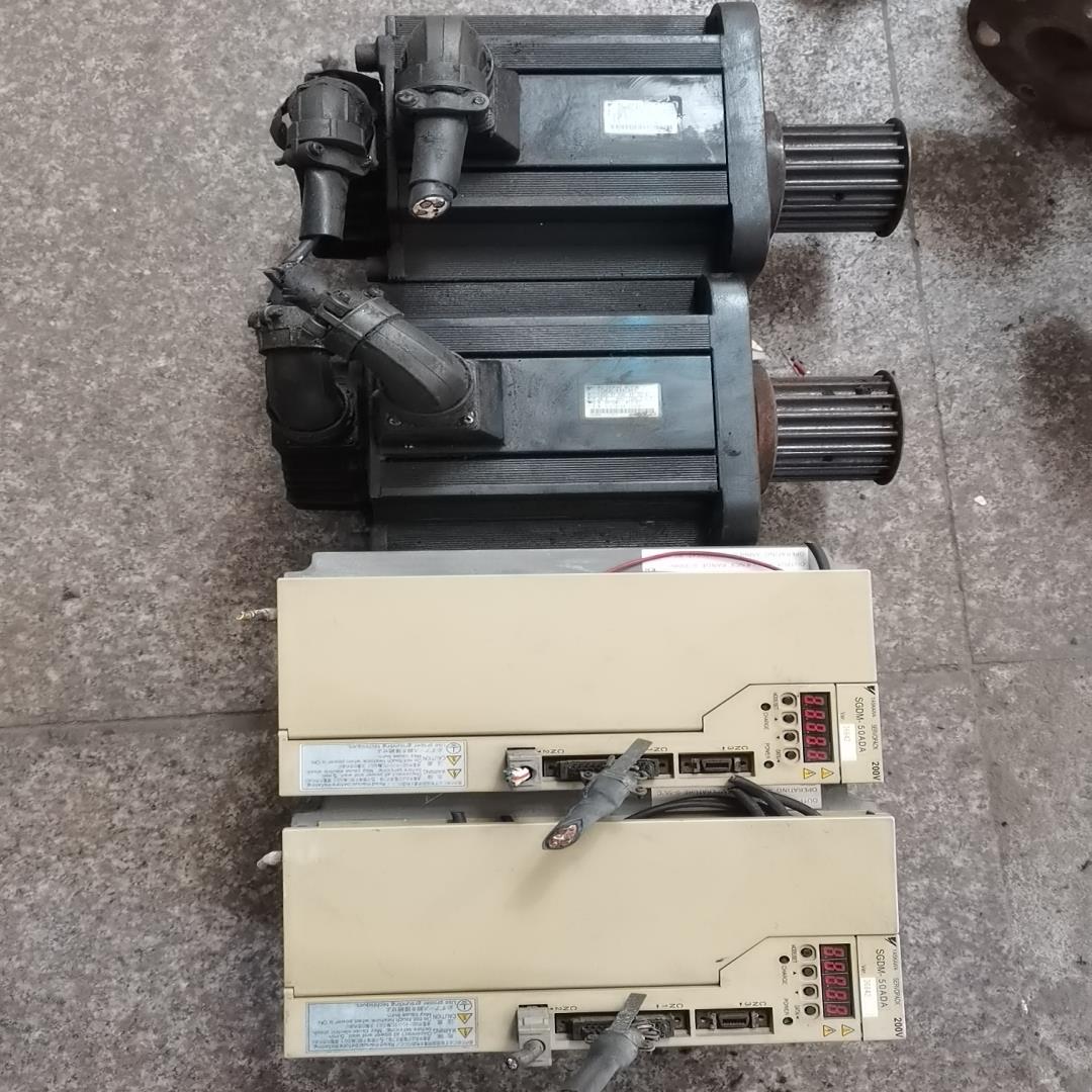 安川二代SGDM-50ADA/SGMGH-44ACA61伺服