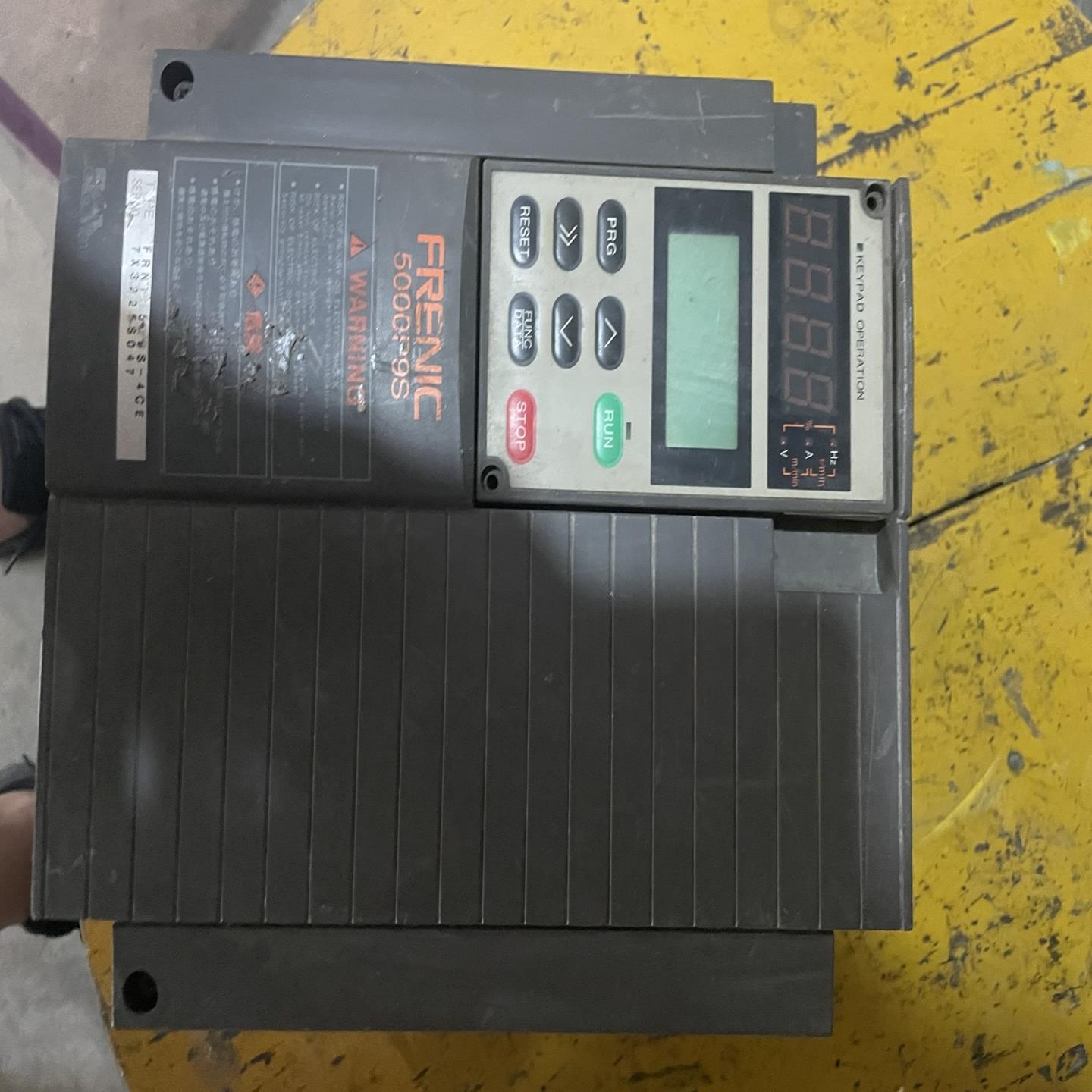 (设备配件)4富士系列11变频器实物图CEFRN11P9S-拆机KWP9