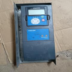 伟肯变频器MC00161,，成色如图。便宜处理有兴趣