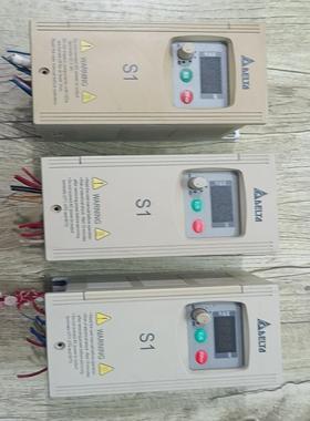 VFS002S21A台达变频器，0.2KW，220V，成色如