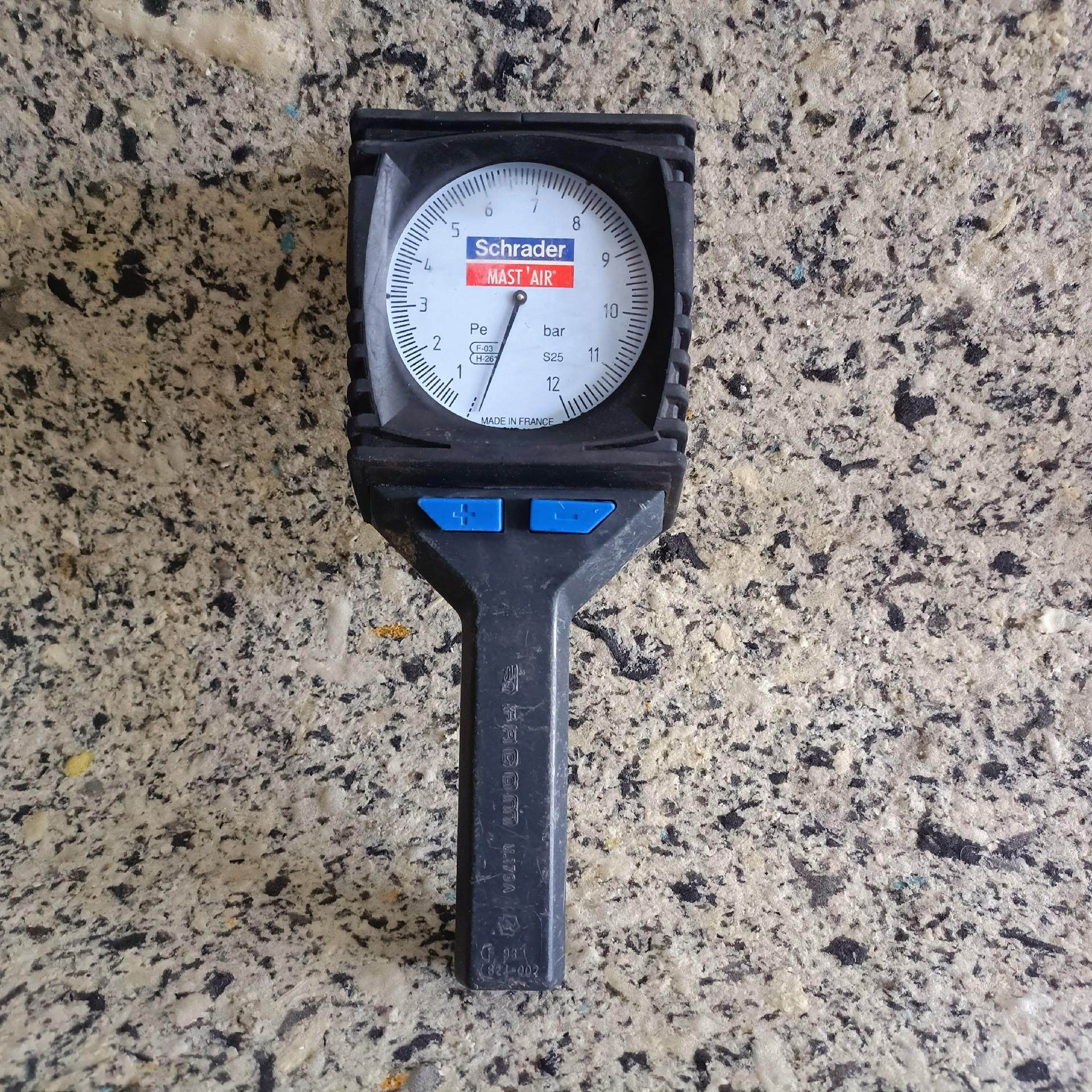 （设备配件）Schrader  MAST AIR  压力表 价格质询