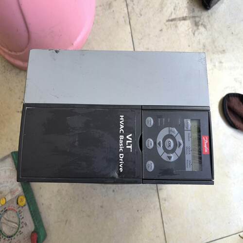 （设备配件）丹佛斯变频器 实物拍摄 功能包好 FC-111P11KT4P