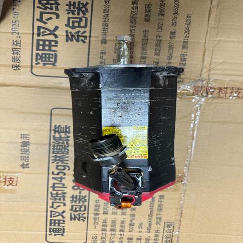 发那科伺服电机 A06B-0227-B001 实物照片 有磕