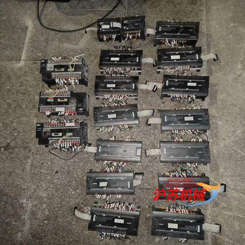 PLC    CP1H-X40DT-D -SC