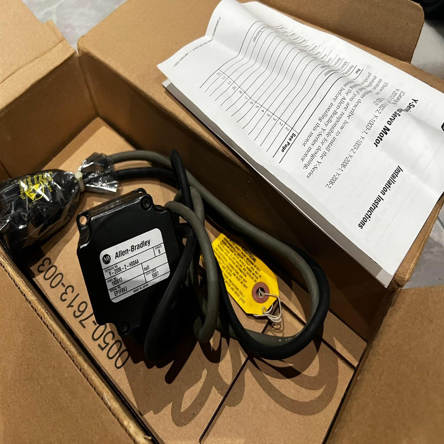 议~Y-2006-2-H00AA  全新AB罗克韦尔伺服电机