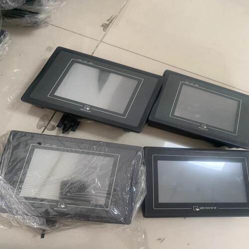 （设备配件）V1WV 触摸屏MT6056I威纶