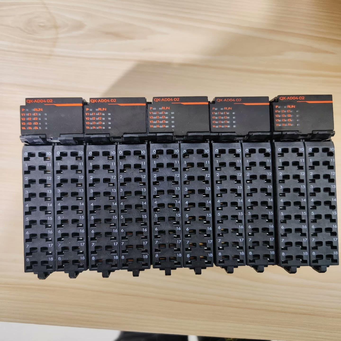 禾川HCQX-AD04-D2模块,5个，具体看图，图片实物。