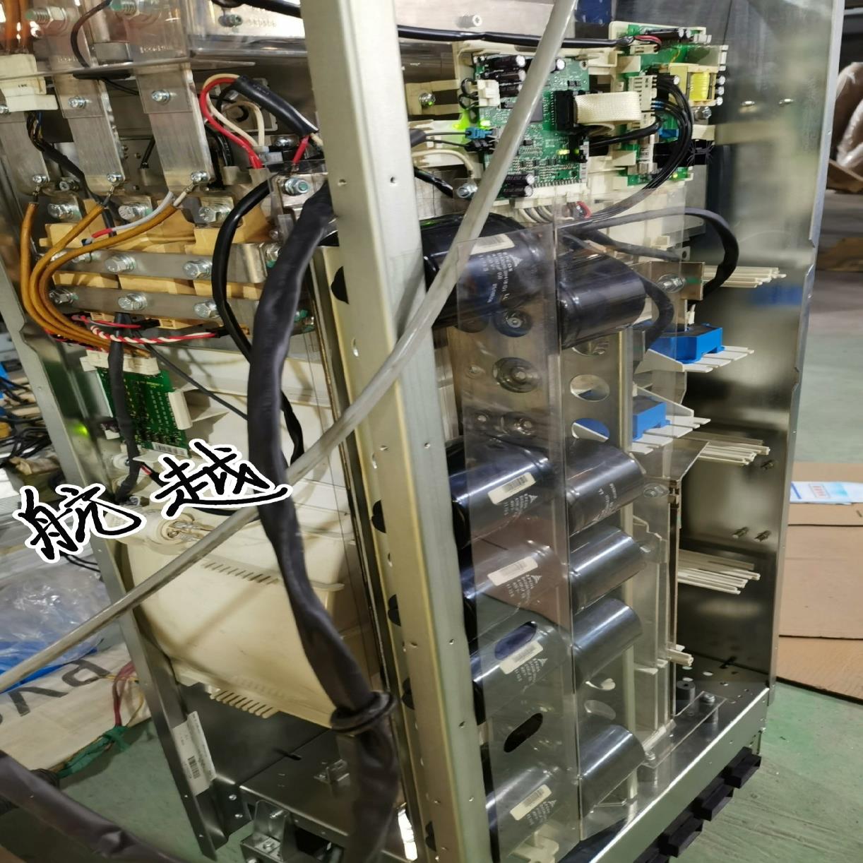 #变频器ACS800－04