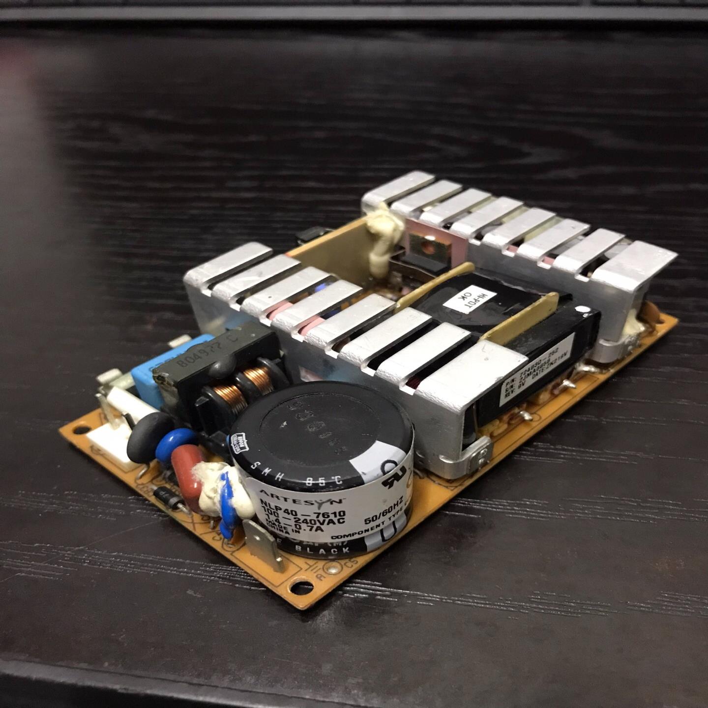 [德峰]雅特生ARTESYN电源NLP40-7610，议价，负载测试