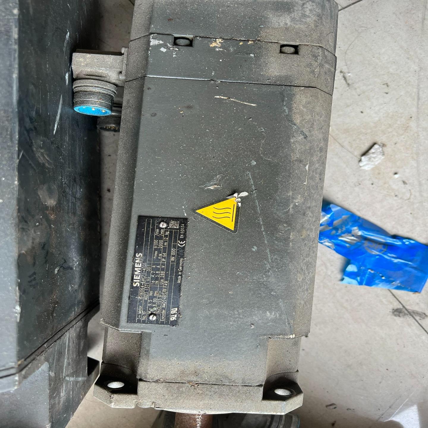 （设备配件）1FT6064-6AC71-4EG0，质量包好，