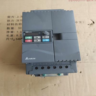 台达变频器5.5KW，VFD055E43A，上电，主回