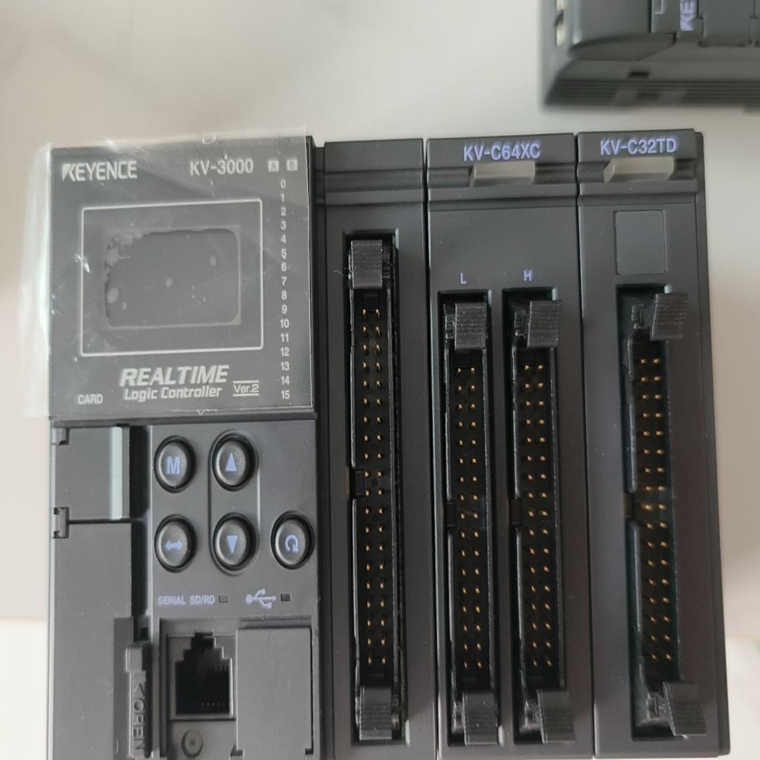 基恩士KV-3000带KV-C64XC
