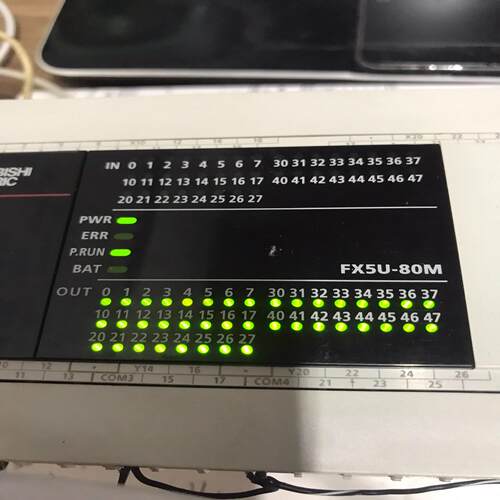 FX5U-80MT/ES 原装正品，版本新的！可以装机！