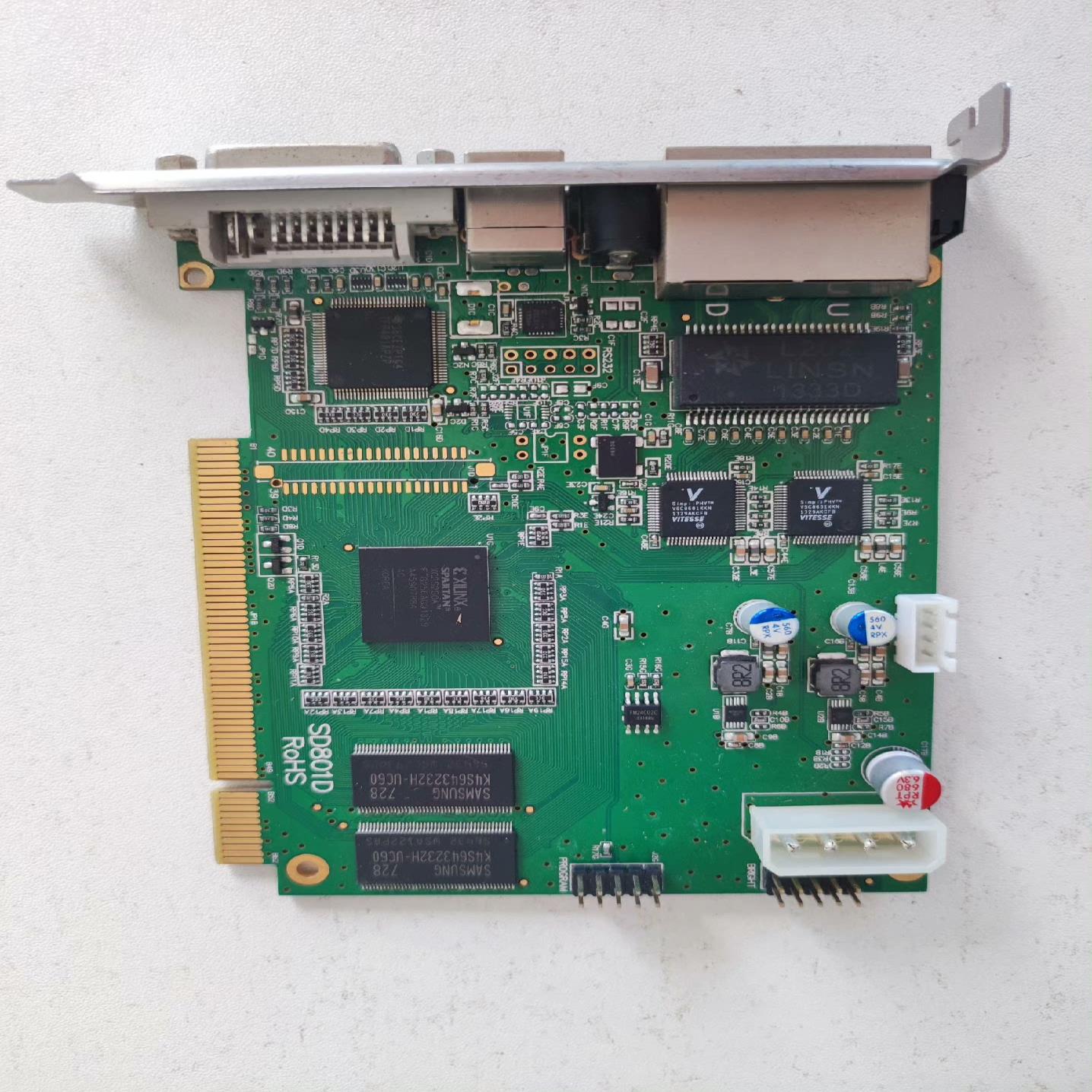 灵星雨SD801D / TS801D发送卡 ， 全新无外纸盒