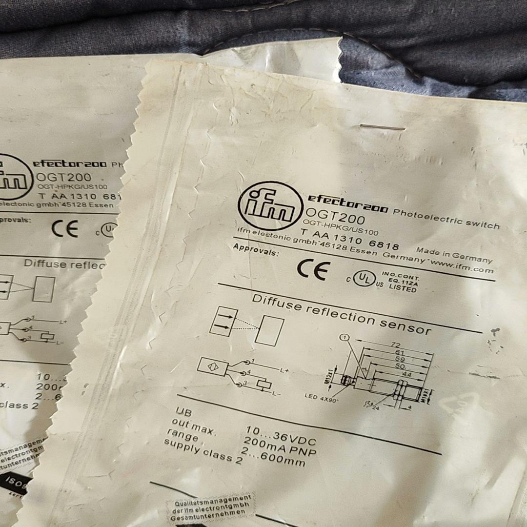 易福门 OGT200漫反射光电开关