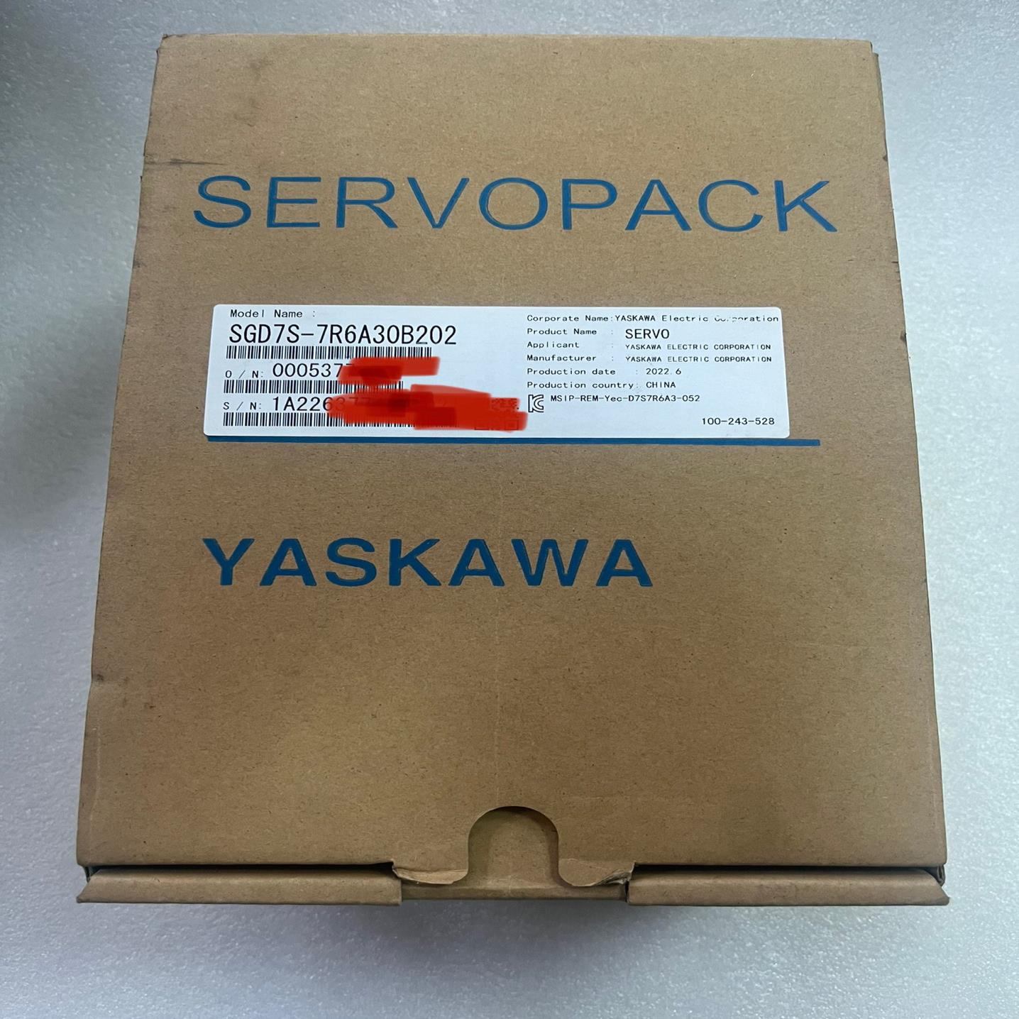 SGD7S-7R6A30B安川七系一千瓦M3伺服驱动器