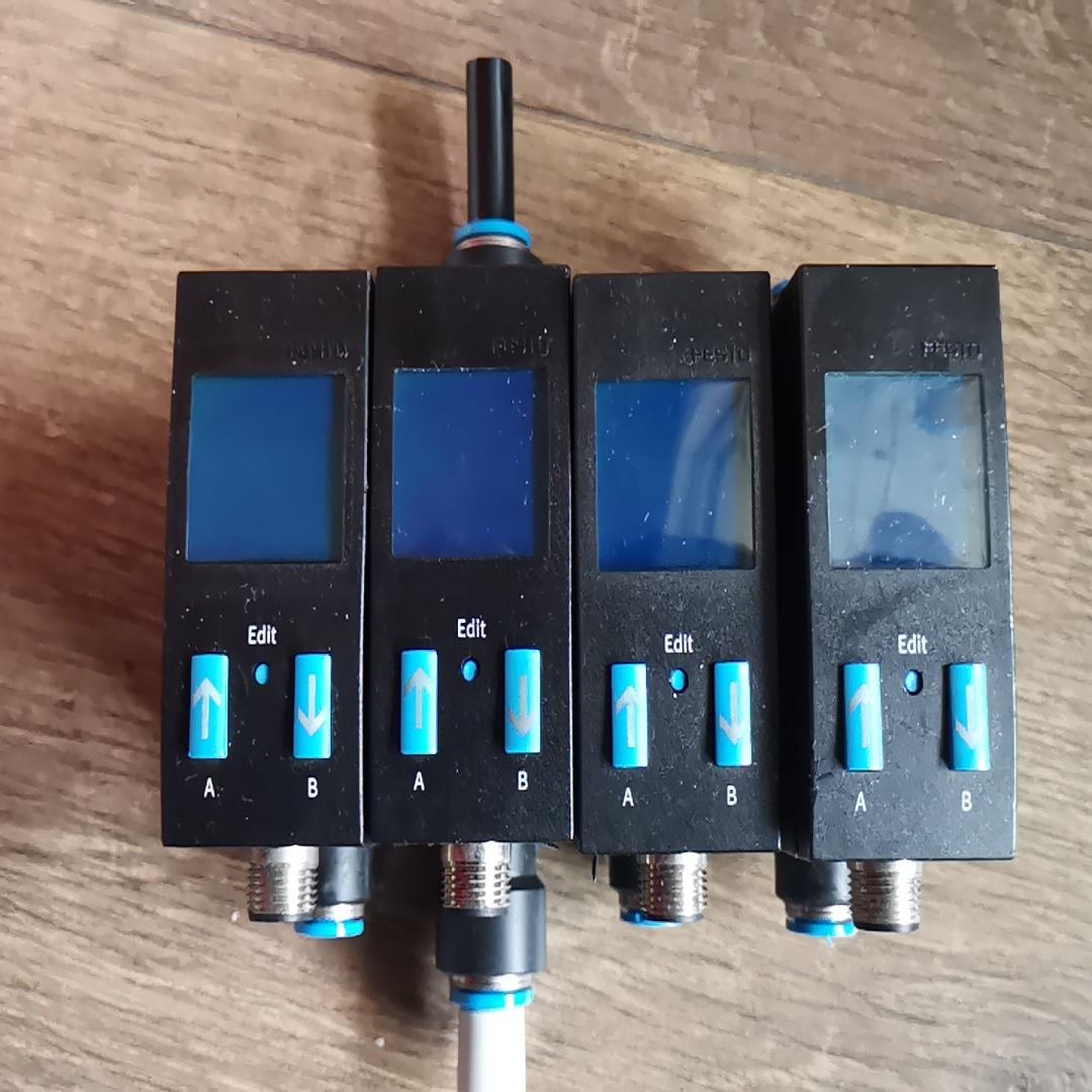 传感器SFAB-200U-WQ8-25V-M1