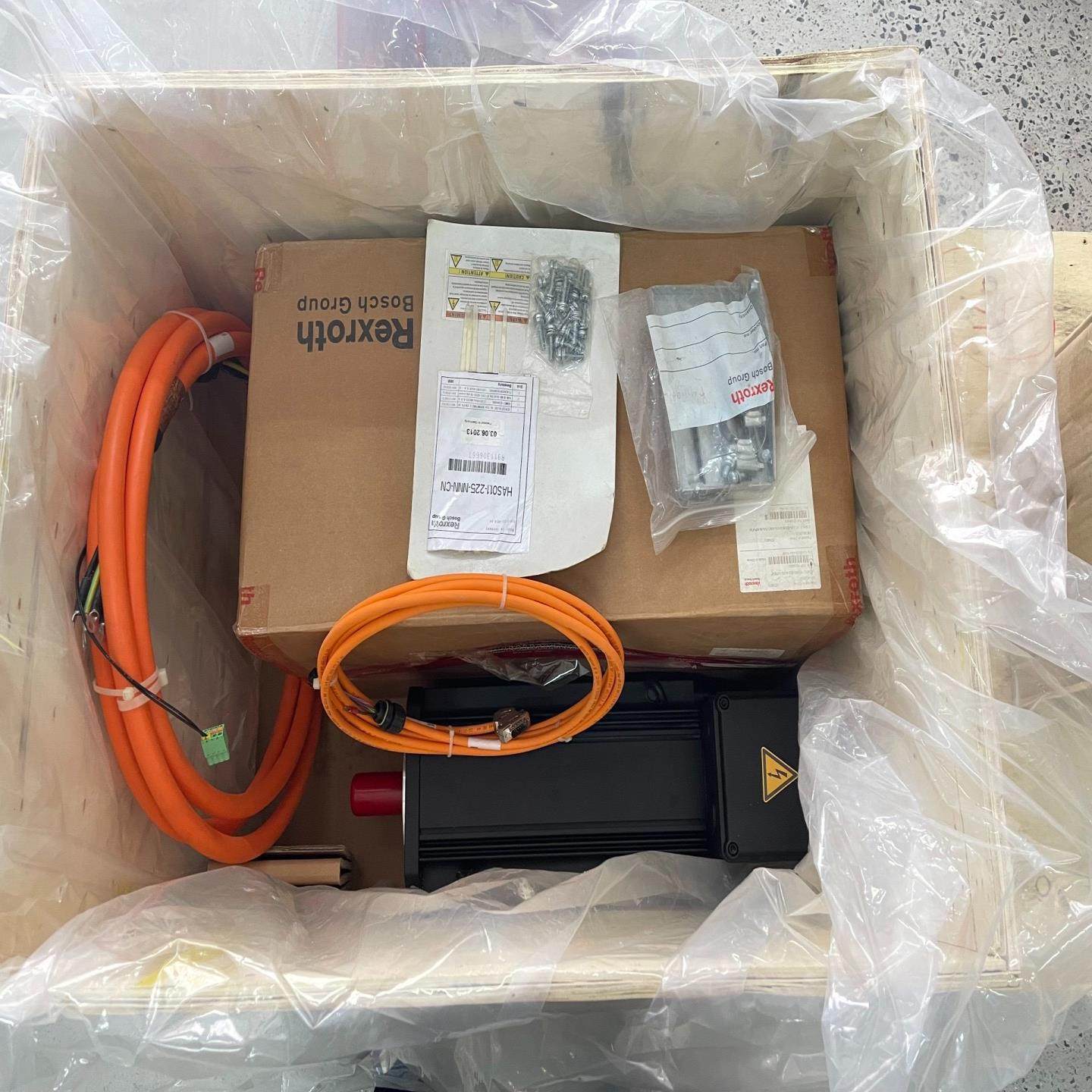 力士乐电机 MSK101E-0202-NN-S3-FG0-N（憨憨电子）