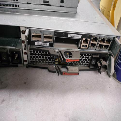 议~111-00846 NETAPP FAS2240 控制器 6