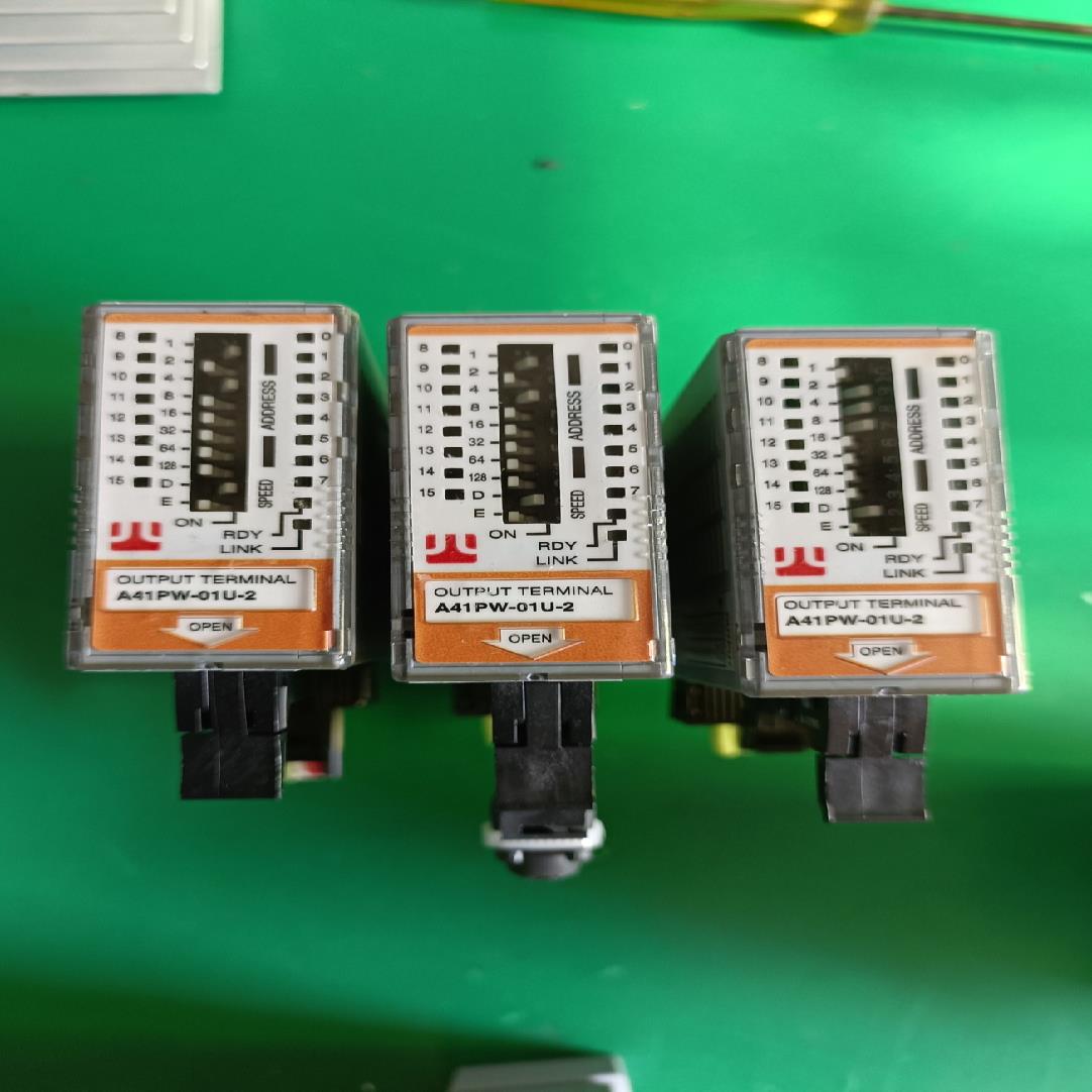 /Anywire，OUTPUT TERMINAL信号