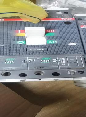 出售各种,塑壳断路器T4N250  T5N400.