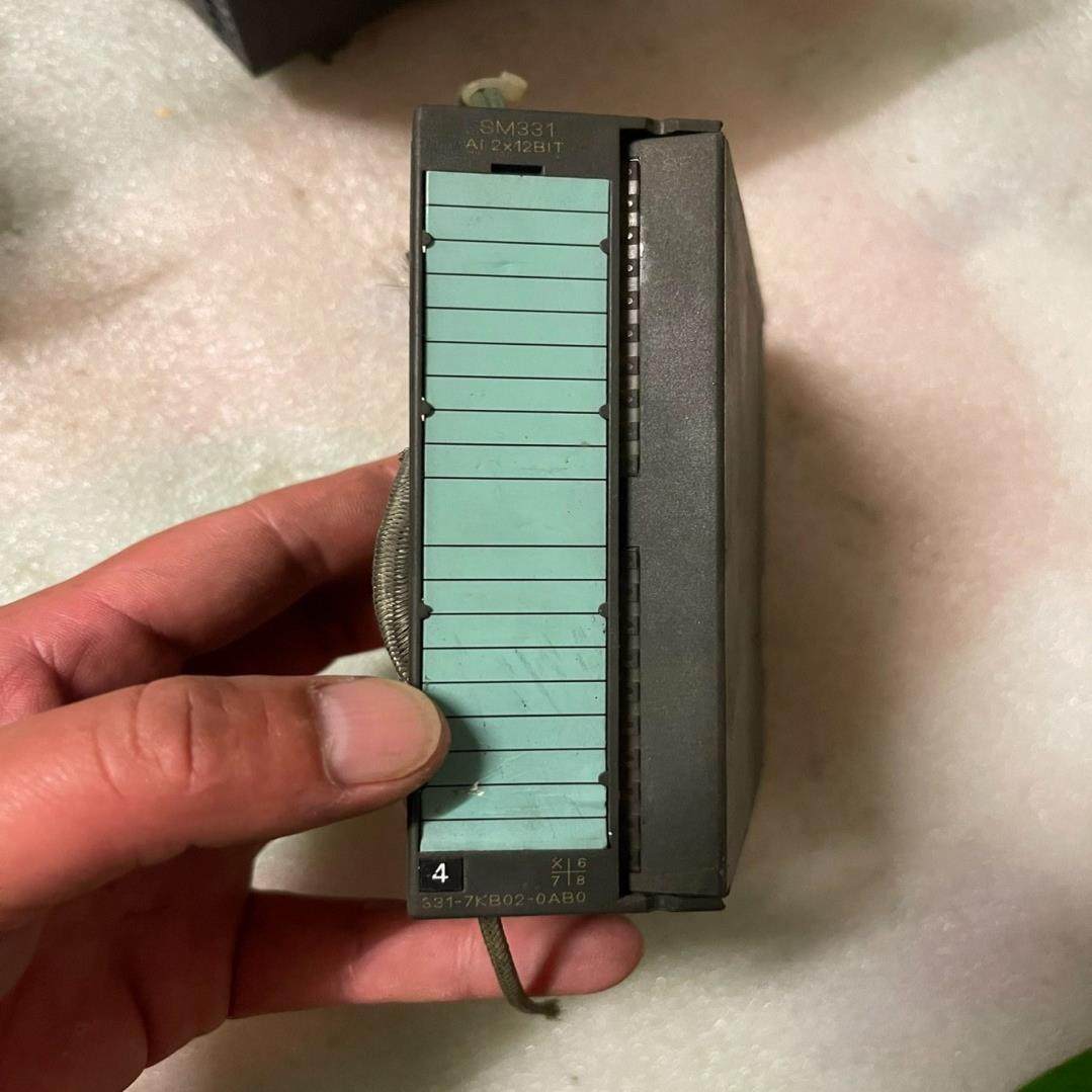 （设备配件）7西门子，KB02AB0331模块输入0--模拟量