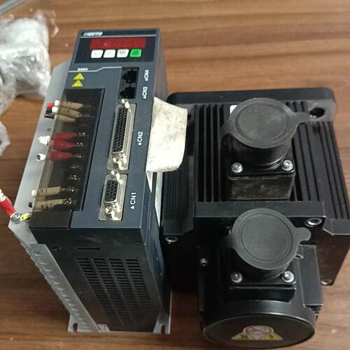 （设备配件）艾威图伺服套装一千瓦驱动型号lD1004R5S电机型号130