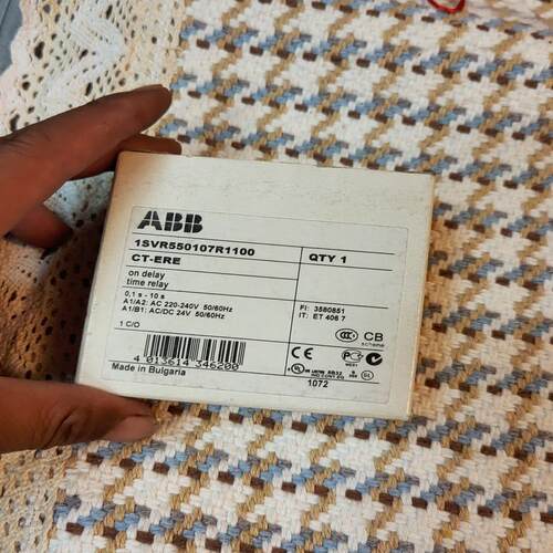 {雅致机械商行}ABB时间继电器1SVR550107R1100型号CT-ER