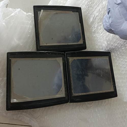 永宏(电子)永宏触摸屏，HU102E-00，有三台