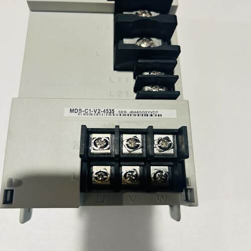 三菱驱动器MDS-C1-V2-4535有货九成新三个