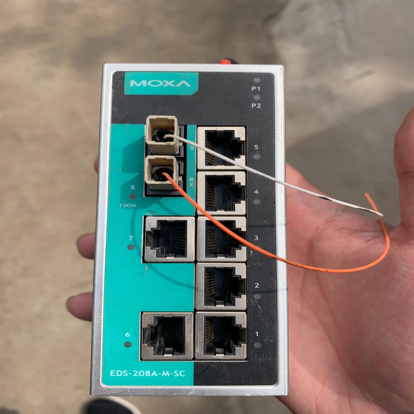 (设备配件)摩莎交换机 EDS-208A-M-SC 实图拍摄 功能正常