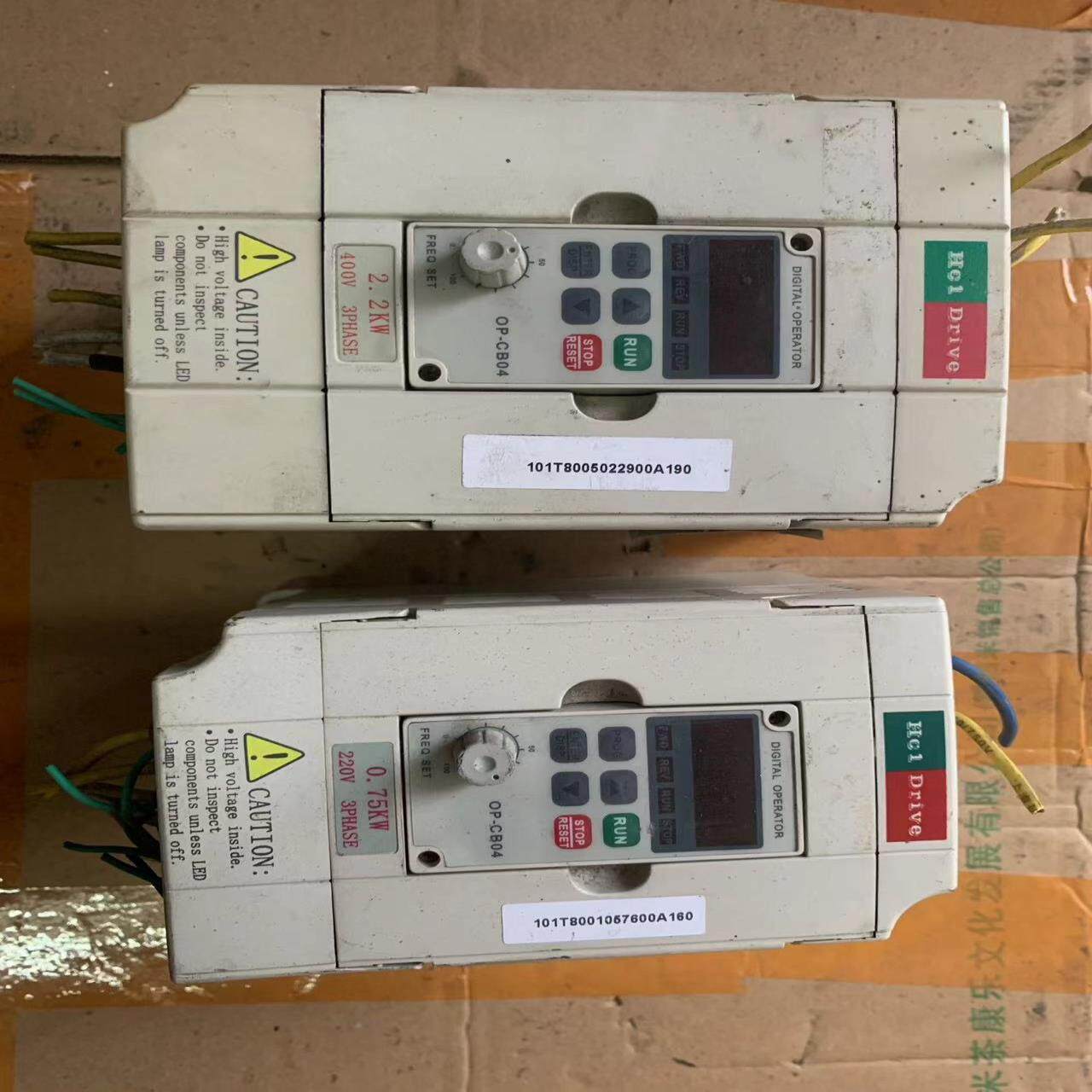 海利铺变频器，1C+02D243B,2.2kw，380V（憨憨电子）