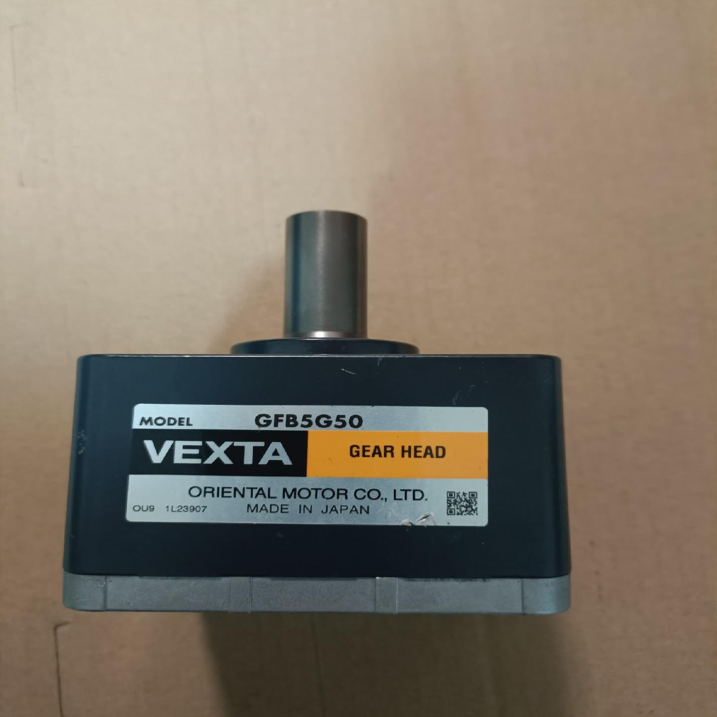 东方马达减速机GFB5G50，全新1个，便宜出