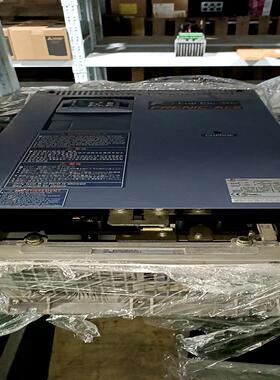 富士FRN0105E2S-4C变频器成色实物45kw