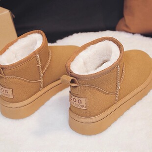 AUMU雪地靴女鞋加绒加厚保暖棉鞋短筒低帮鞋女生棉靴短靴时尚潮牌