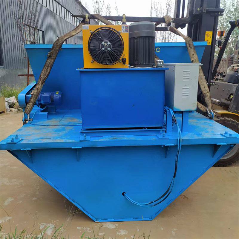 全自动液压自走式混凝土水渠成型机 排水沟成型设备渠道滑模机器