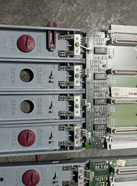 可维修底座 2BP201.4 厂里库存包装没有议价