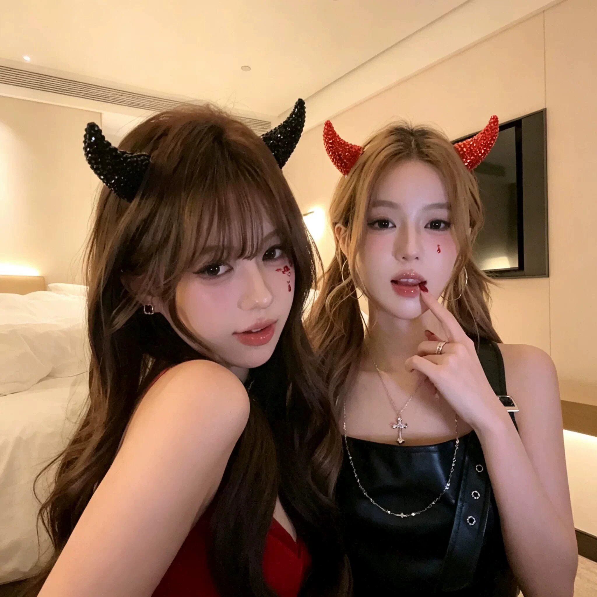 万圣节小恶魔镶钻牛角发夹