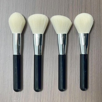 修容刷腮红散粉刷蜜粉刷轮廓刷粉底刷化妆刷子美妆工具超软不吃粉