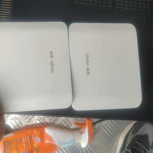 锐捷RG-EAP212G+带底座+，使用完全没问