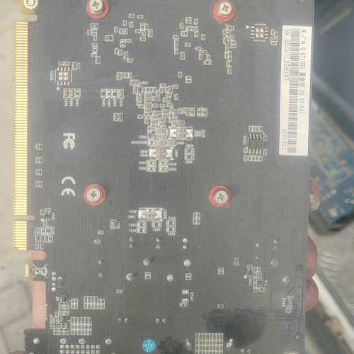 七彩虹GT1030黄金版2G显卡，显卡，，双接口
