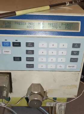日立HITACHI液相色谱L-6200A单泵，运行，
