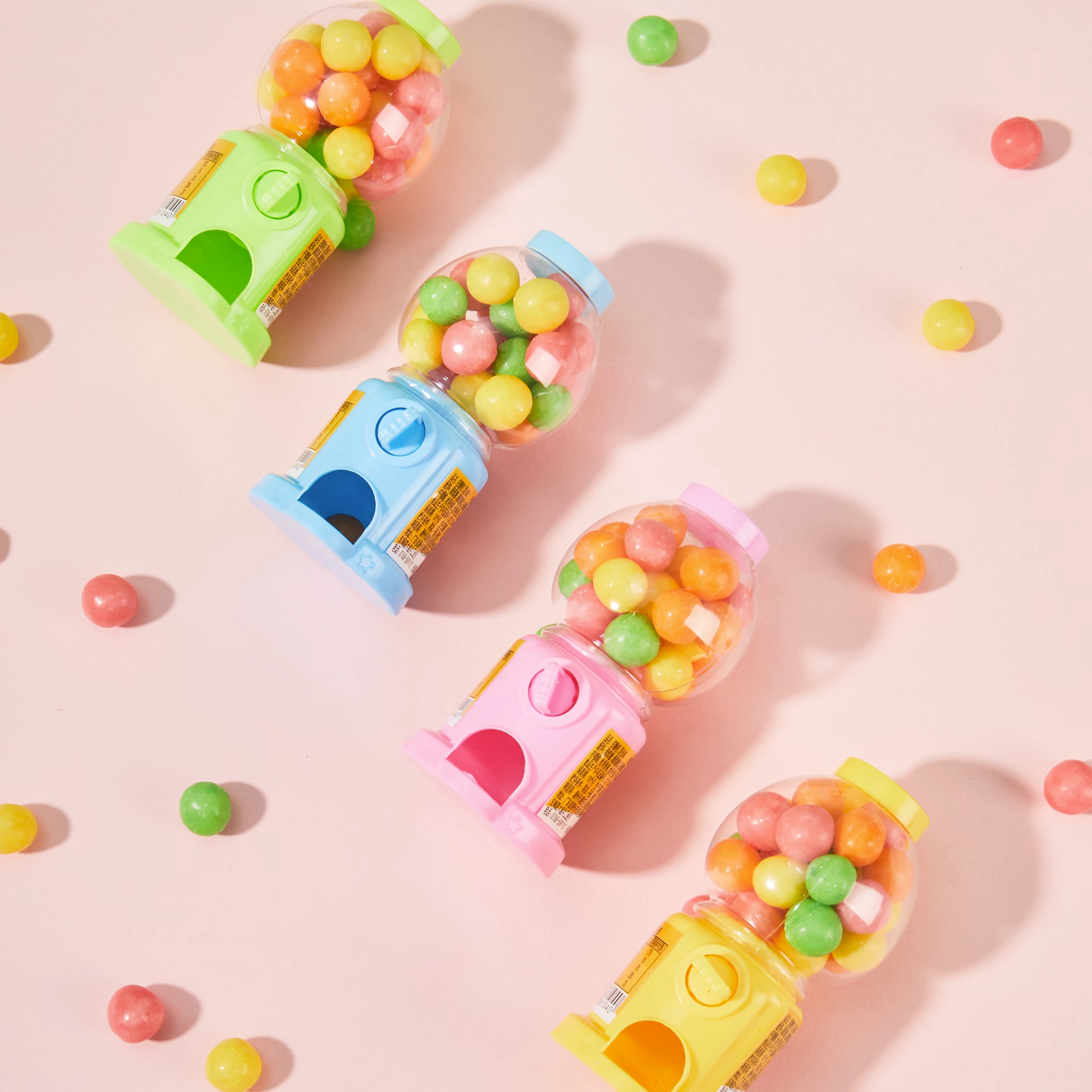 Youzhen candy twisting machine, small children's capsule toy machine, shake machine, candy machine, childhood fruit-flavored candy, childhood snacks