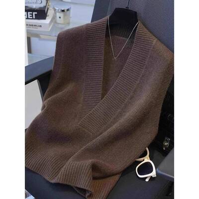 高灰色V领秋27590冬女针织背心无软，时尚优雅，柔糯糯的内衫档背