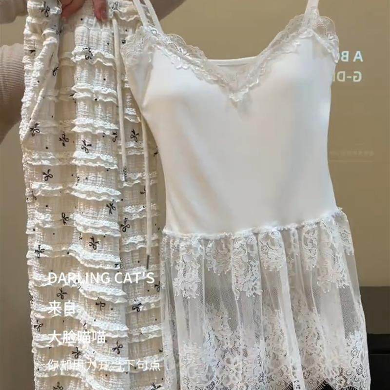 甜美风格蕾丝女士背心早秋网眼拼接裙式下摆衬衫别致而美丽的上衣,女装/女士精品,背心吊带,淘宝优惠券,粉丝福利购,淘宝优惠卷