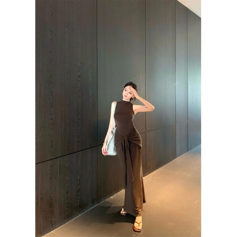 kumikumi设计感纯色性感气质绑带背心连衣裙女夏季收腰显瘦包臀裙图片