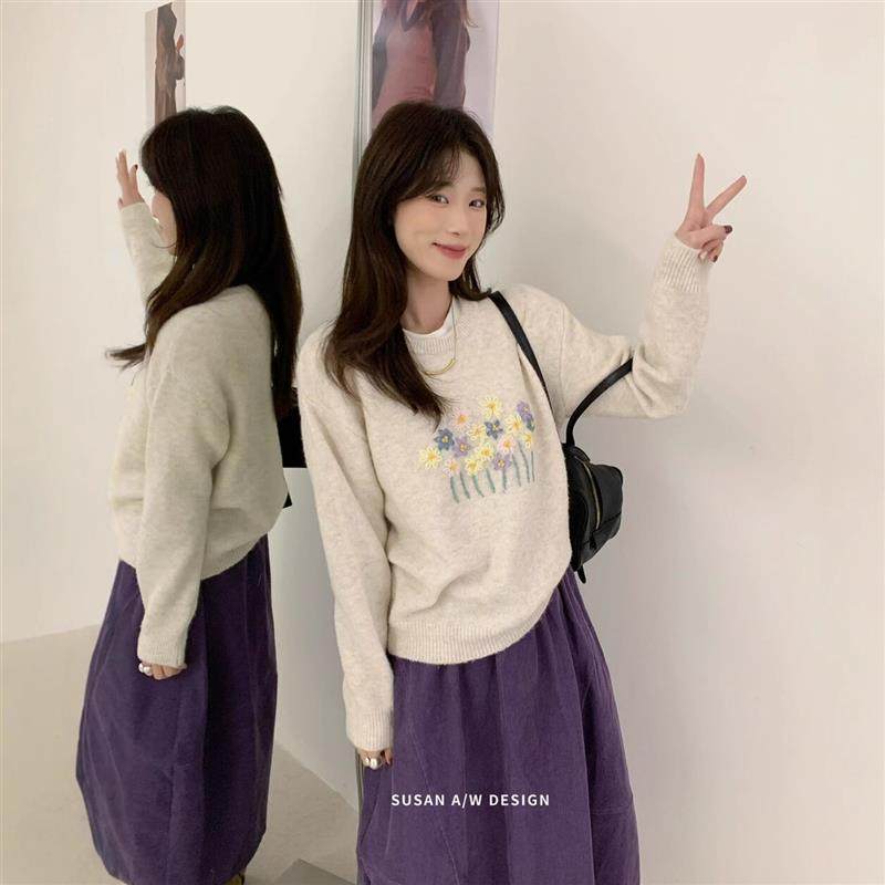 韩系圆领立体小花刺绣长袖毛衣针织衫女秋冬宽松内搭独特打底上衣,女装/女士精品,毛衣,淘宝优惠券,粉丝福利购,淘宝优惠卷
