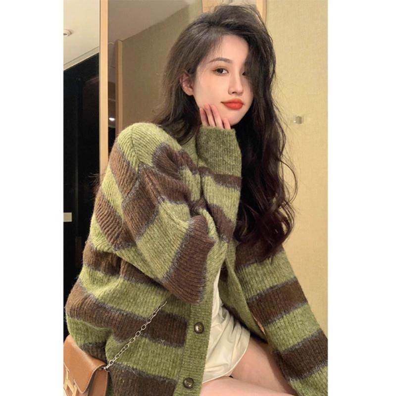 绿色条纹浣熊绒毛衣外套女春秋宽松慵懒风设计感小众针织开衫春装,女装/女士精品,毛衣,淘宝优惠券,粉丝福利购,淘宝优惠卷
