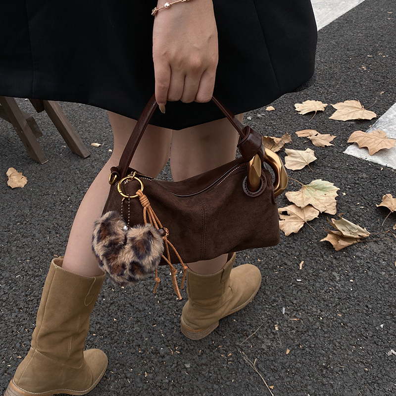 洋气复古高级感迷你包包女2025年秋冬新款休闲简约单肩斜挎手拎包,箱包皮具/热销女包/男包,通用款女包,淘宝优惠券,粉丝福利购,淘宝优惠卷