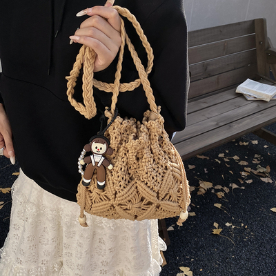 小众设计手工编织迷你包包女2025年新款高级感休闲百搭单肩斜挎包